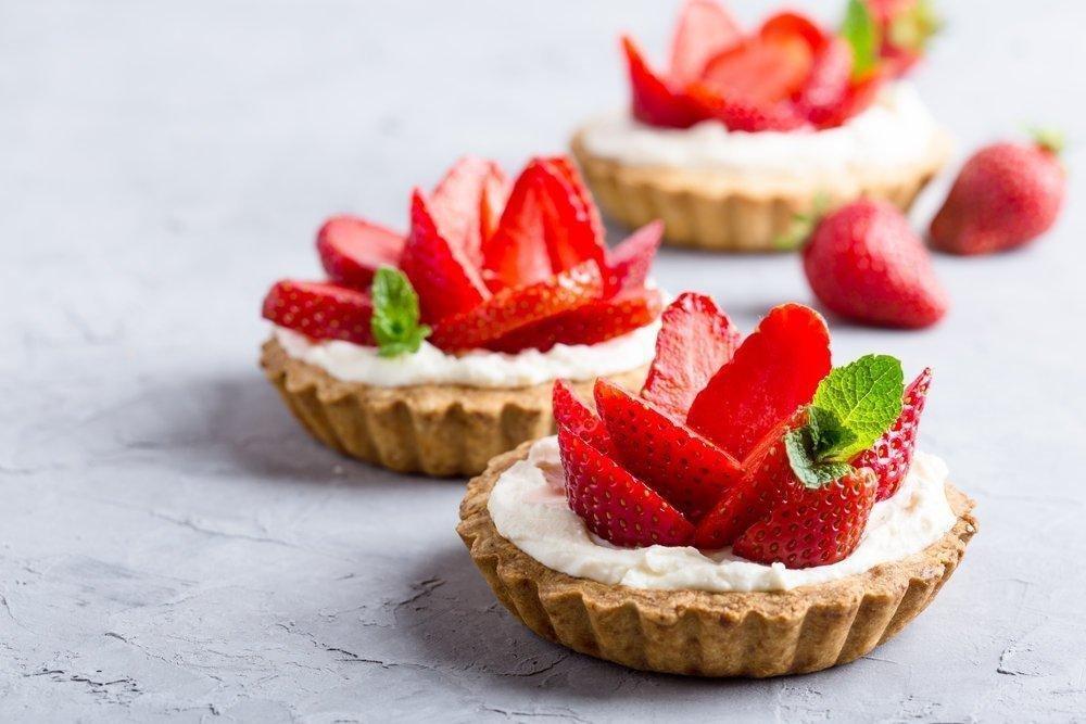 Keto strawberry tarts